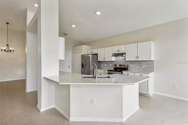 Davenport, FL 33837,235 ROYAL PALM DR