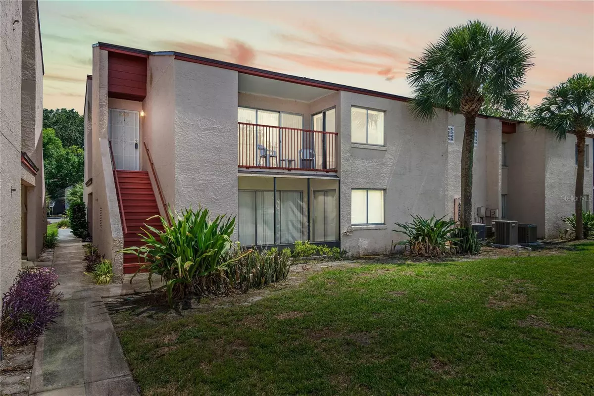 Orlando, FL 32839,2486 CITRUS CLUB LN #408