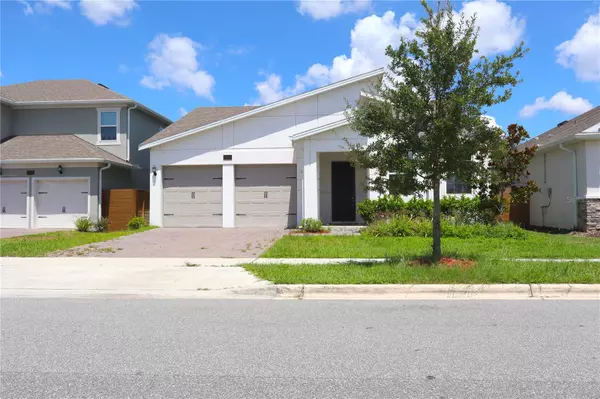 14741 MILFOIL AVE, Orlando, FL 32827