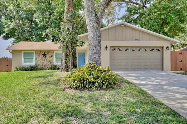2320 WEKIVA RIDGE RD, Apopka, FL 32712