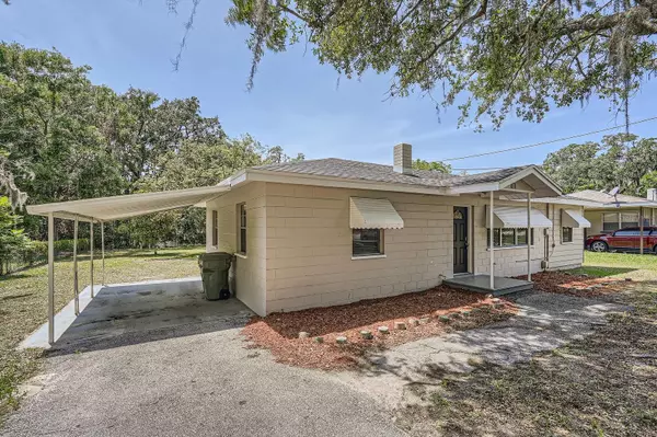 Leesburg, FL 34748,811 S LONE OAK DR