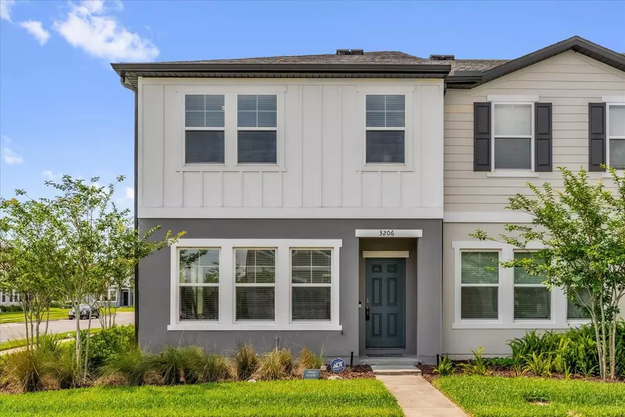3206 WATER SPRITE ST, Orlando, FL 32808