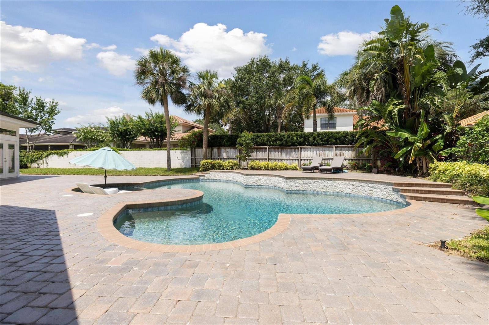 Winter Park, FL 32789,1327 BRIDGEPORT DR