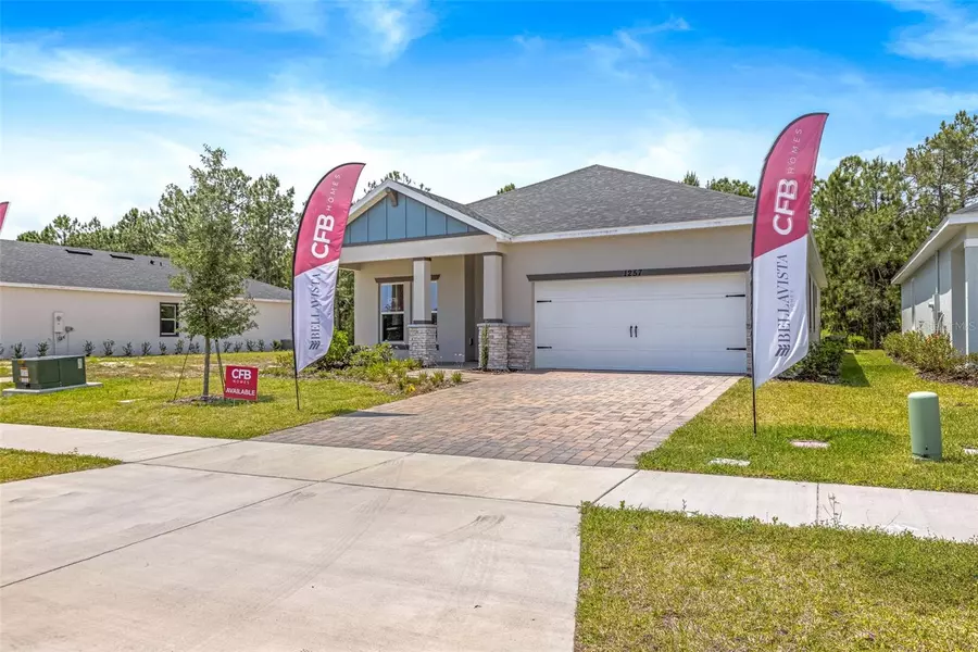 1257 CHAMPIONS DR, Daytona Beach, FL 32124