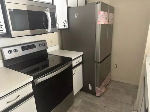 Kissimmee, FL 34741,2202 KEY WEST CT #624