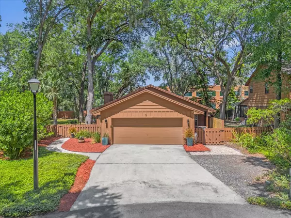5 W VILLAGE DR, Oviedo, FL 32765