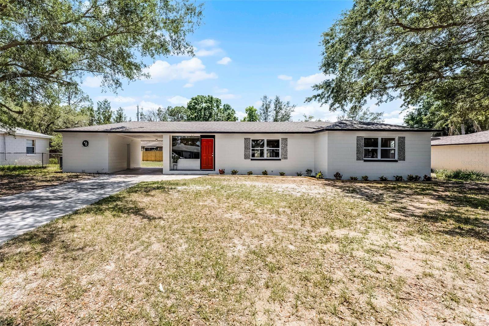 410 W SEMINOLE AVE, Eustis, FL 32726