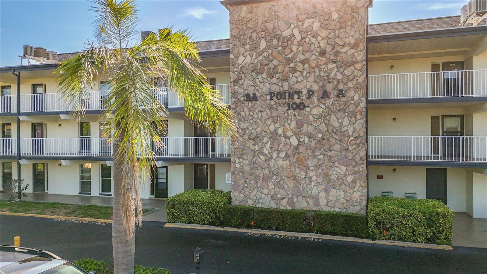 St Petersburg, FL 33705,6100 12TH ST S #313