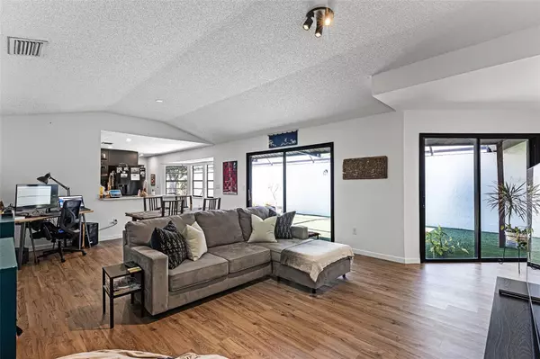 Winter Park, FL 32792,631 WARRENTON RD