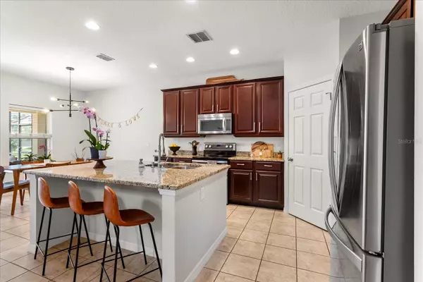 Winter Garden, FL 34787,15058 SAWGRASS BLUFF DR