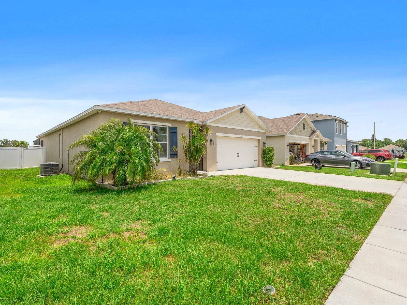 Winter Haven, FL 33881,341 ALEXZANDER WAY
