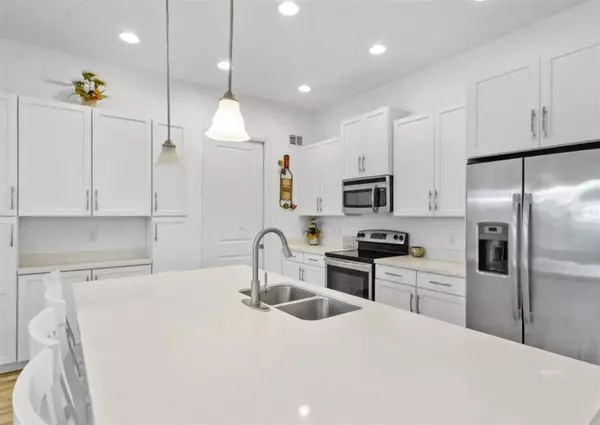 Davenport, FL 33896,406 CAPTIVA DR
