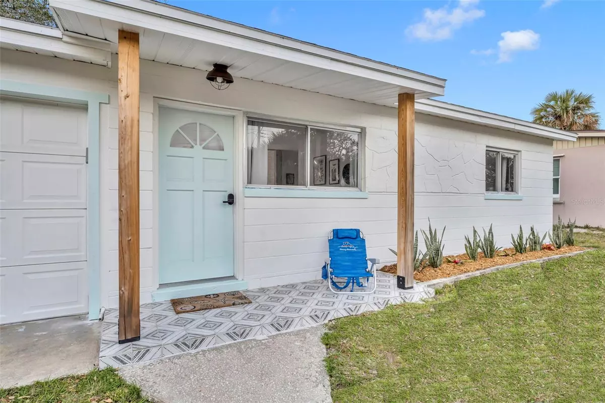 New Smyrna Beach, FL 32169,798 E 26TH AVE