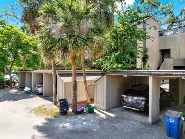 Longwood, FL 32779,109 CROWN OAKS WAY #109