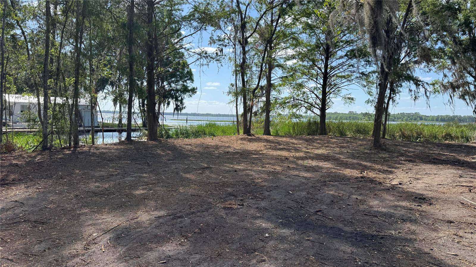 9950 HIGHWAY 40 E, Inglis, FL 34449
