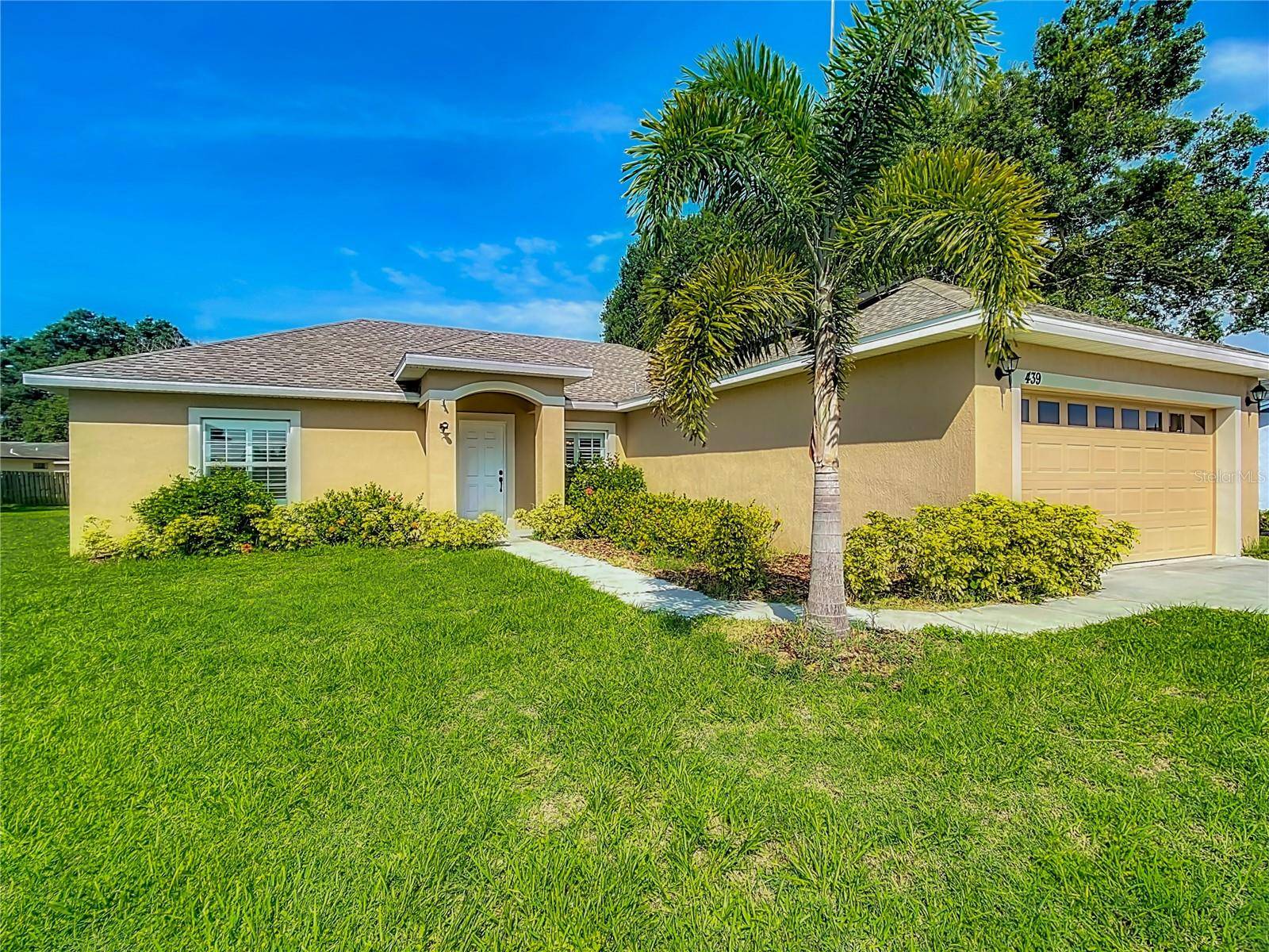 Winter Haven, FL 33884,439 LAKE DAISY DR