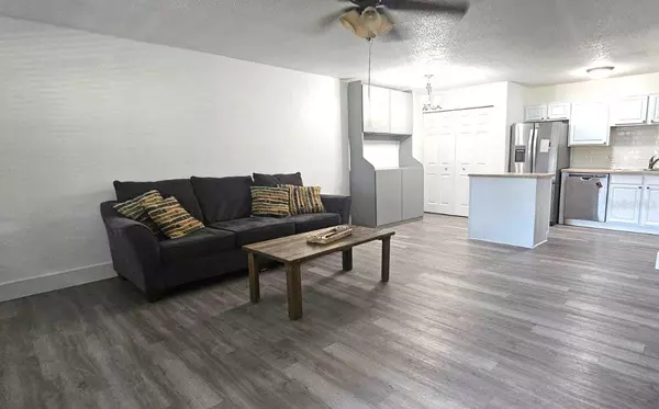 Altamonte Springs, FL 32701,320 FORESTWAY CIR #107