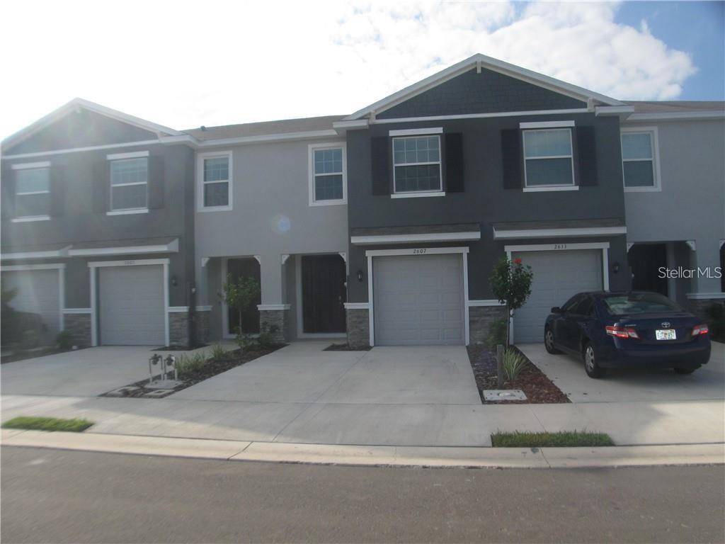 2607 MIDNIGHT PEARL DR, Sarasota, FL 34240