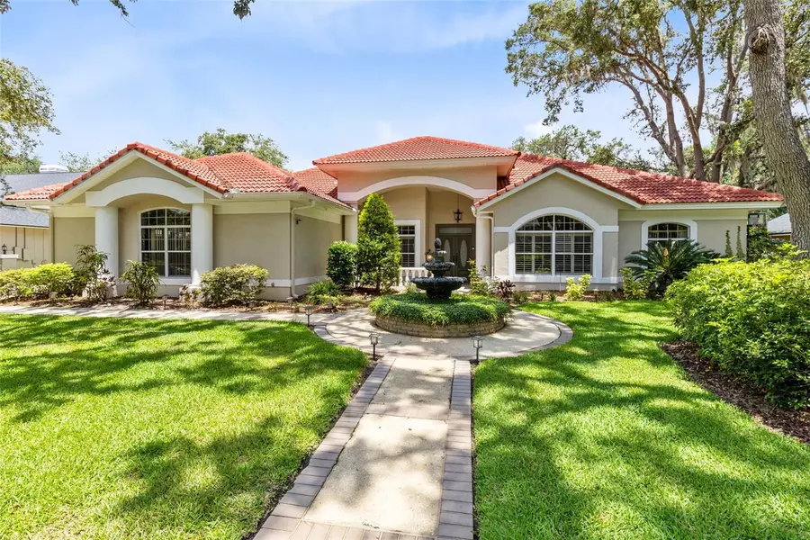 718 GLEN EAGLE DR, Winter Springs, FL 32708