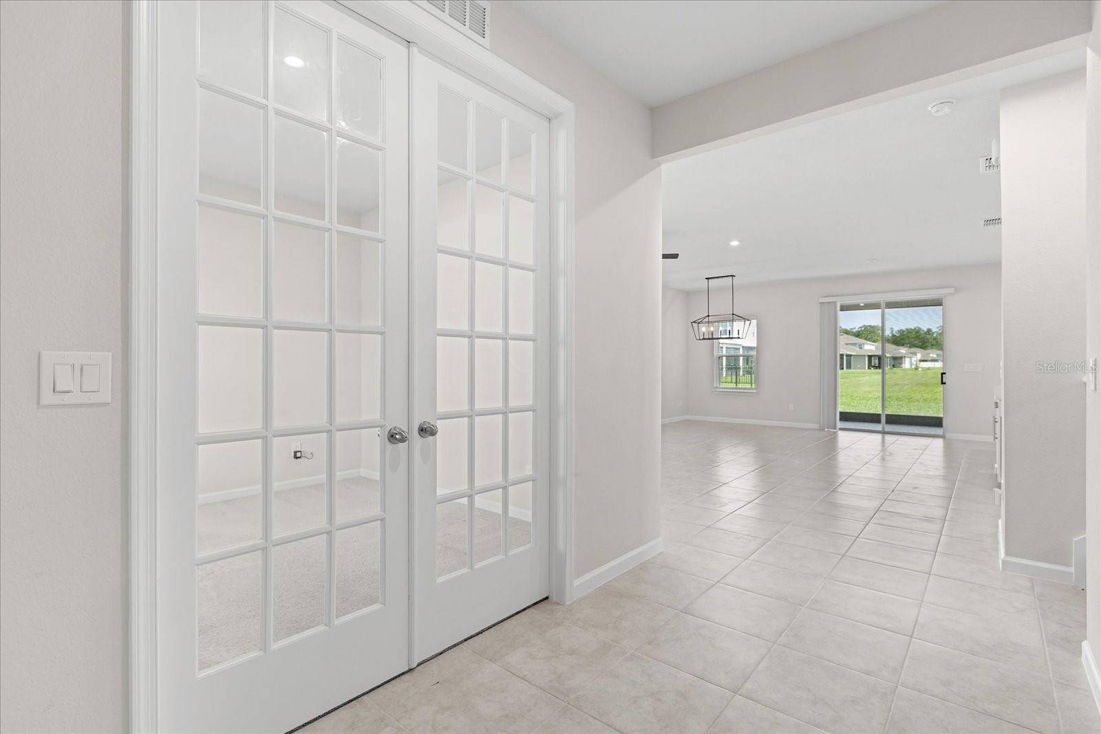 Sanford, FL 32773,2431 TUDOR ROSE DR