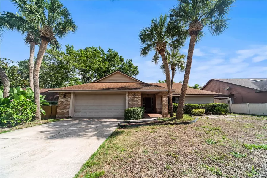 2715 WEKIVA MEADOWS CT, Apopka, FL 32712