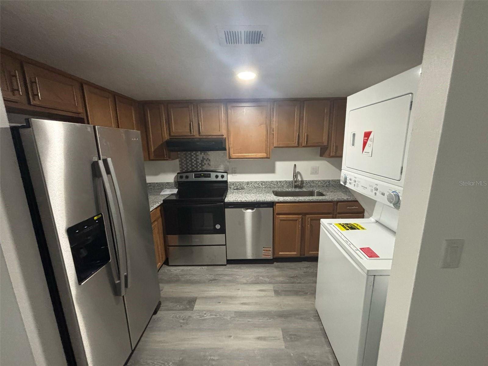 Orlando, FL 32822,5930 VILLAGE CIR #GE