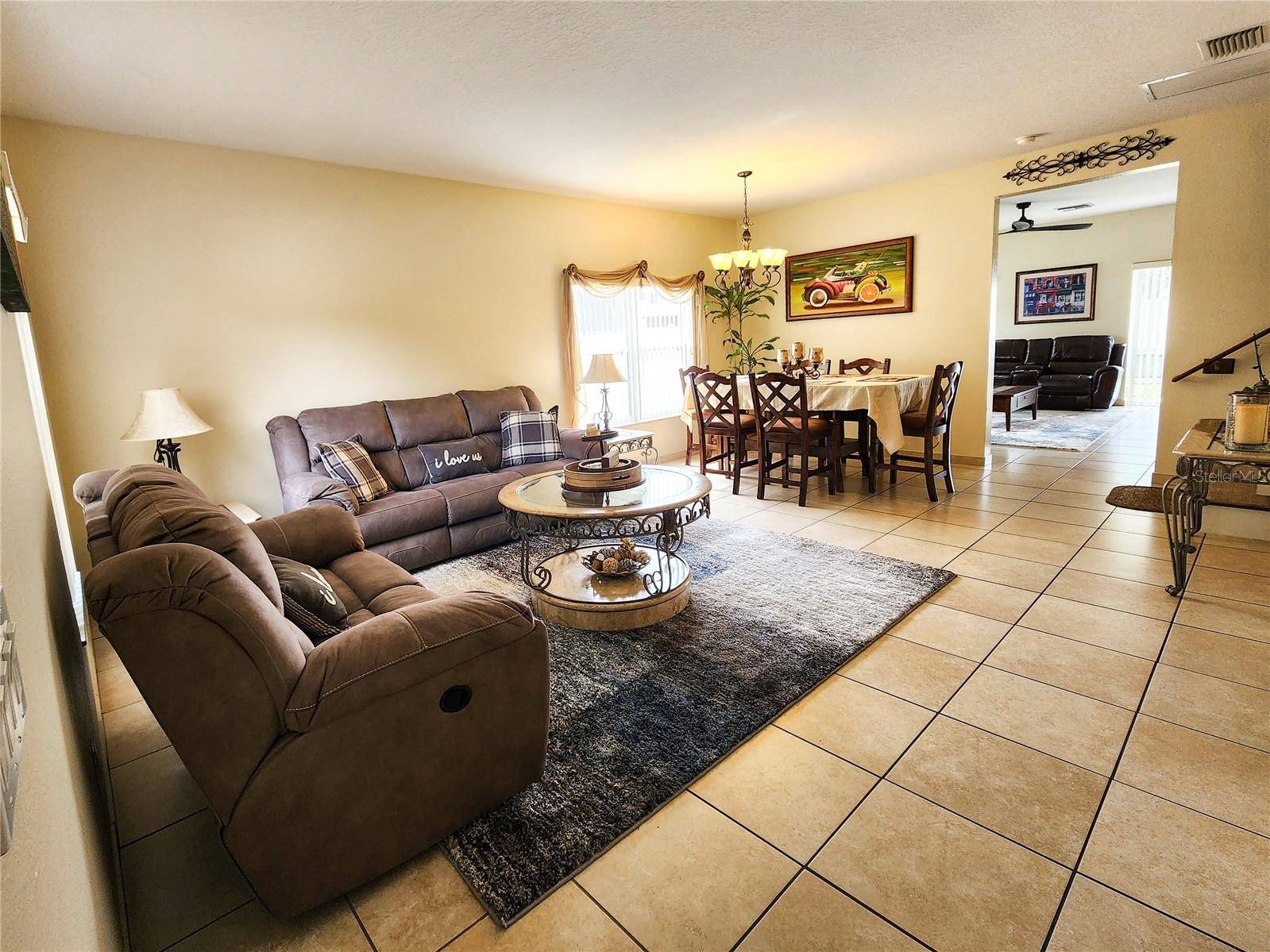 Orlando, FL 32825,10549 CYPRESS TRAIL DR