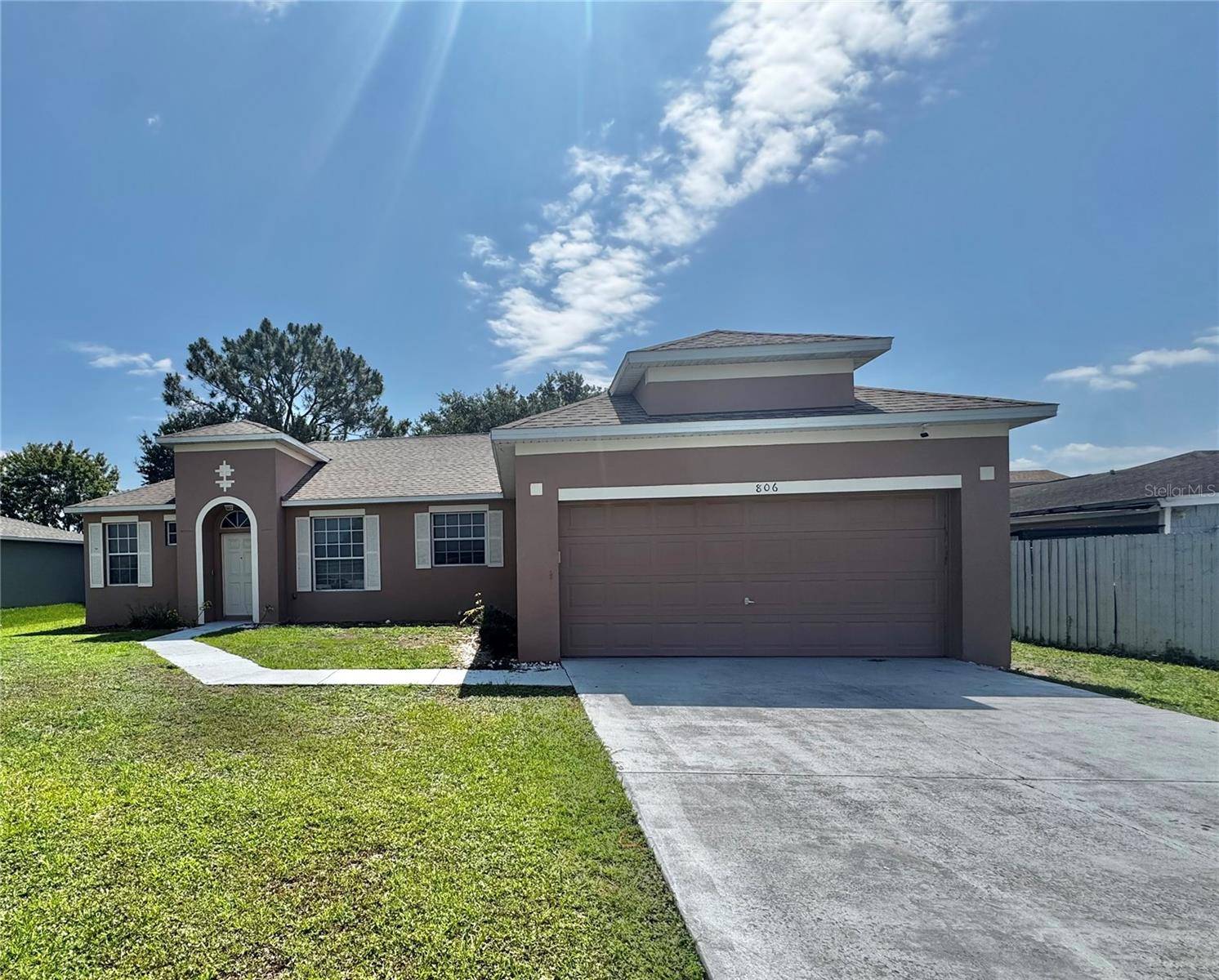 806 PALERMO CT, Kissimmee, FL 34758