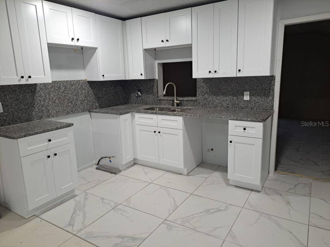 Apopka, FL 32703,4 N CHRISTIANA AVE