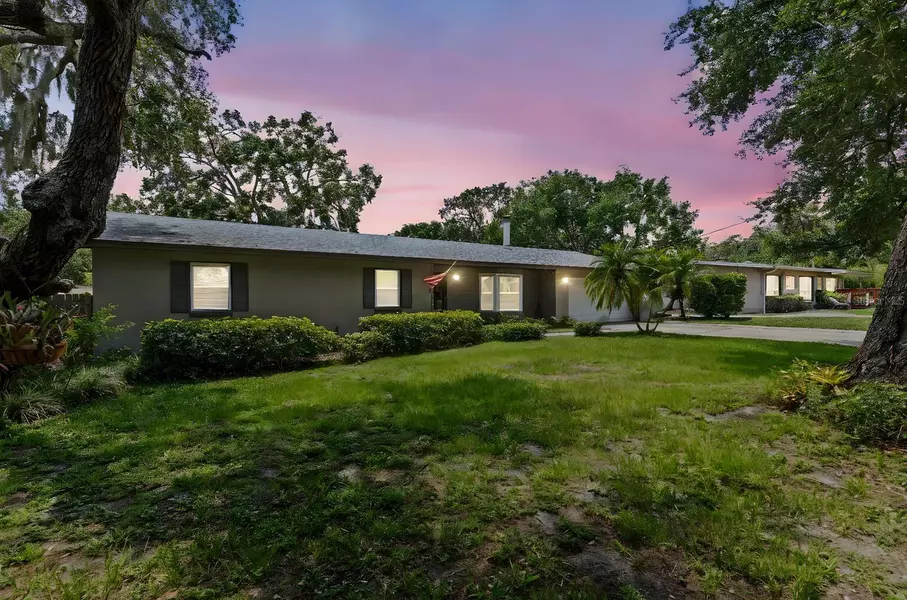 310 E GULLEY AVE, Oakland, FL 34760