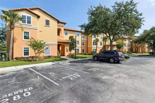 Orlando, FL 32811,5467 VINELAND RD #6110