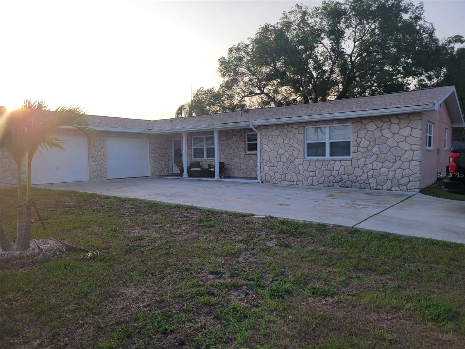 10905 126TH AVE, Largo, FL 33778