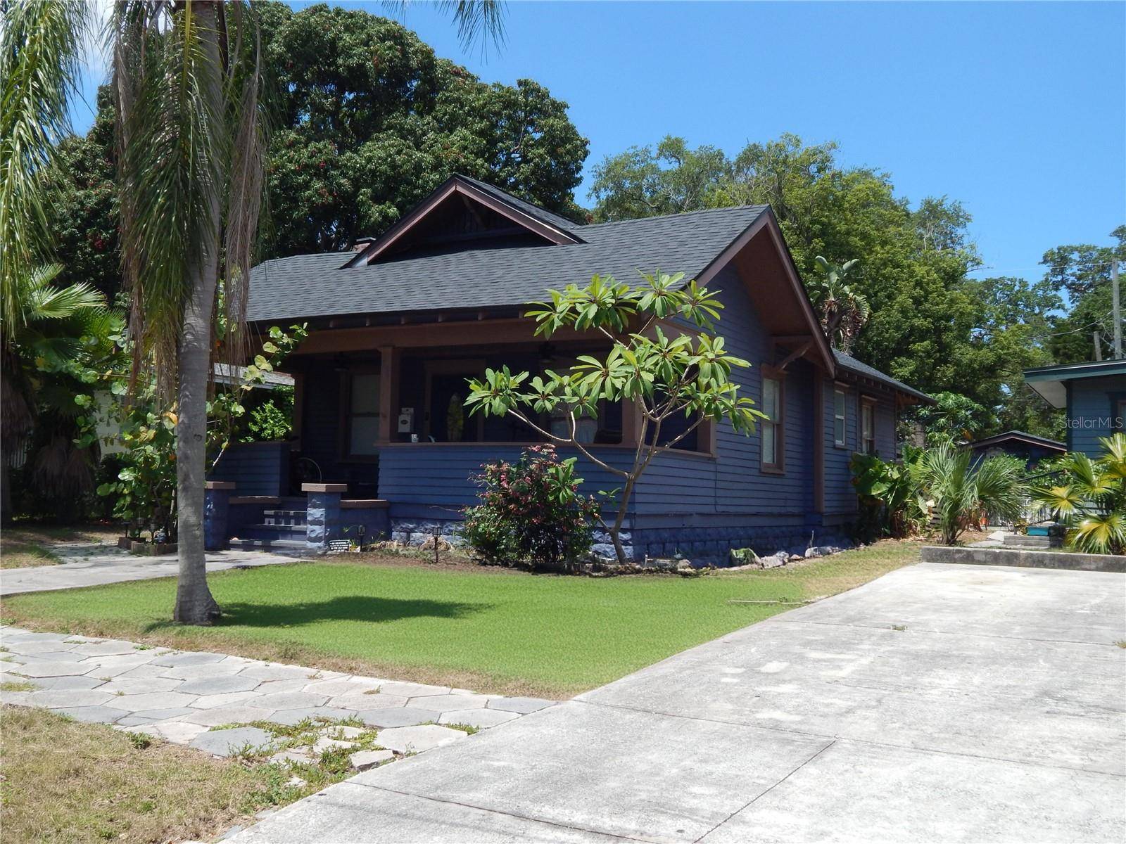 834 JACKSON ST N, St Petersburg, FL 33705