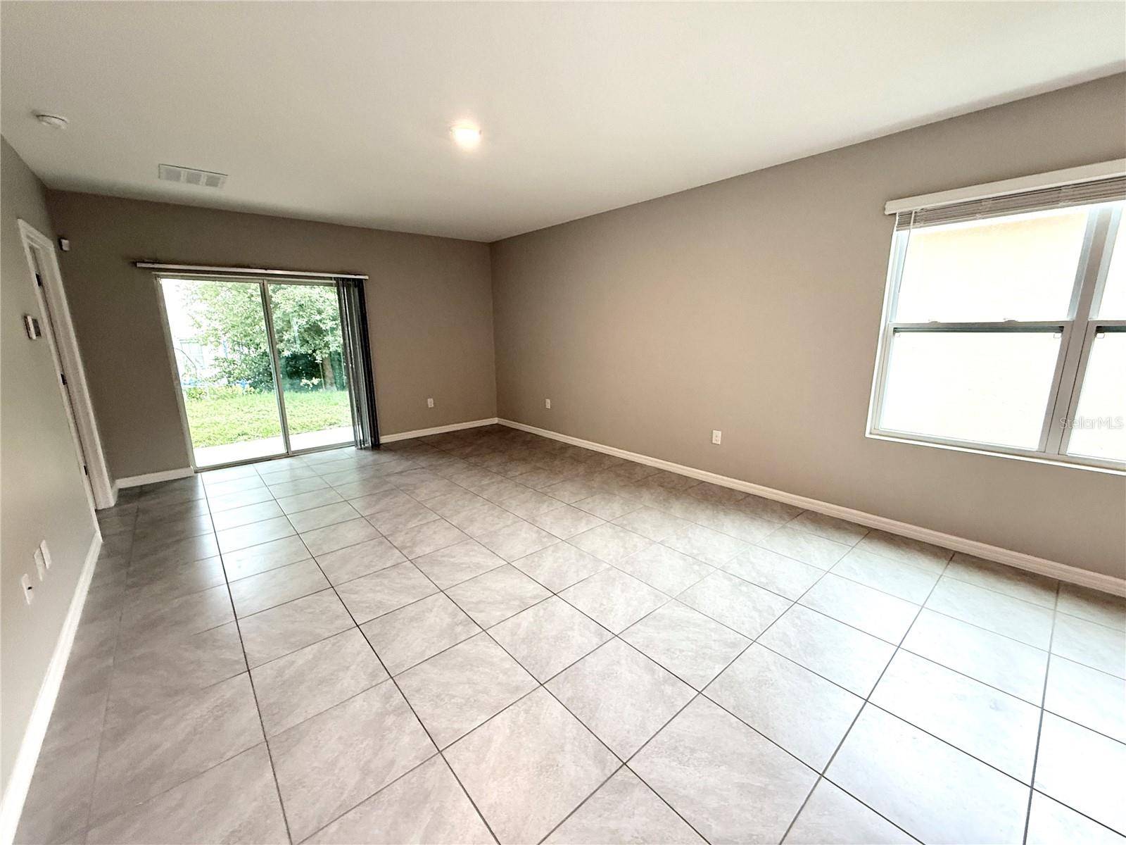Deland, FL 32724,324 CHARLES DR
