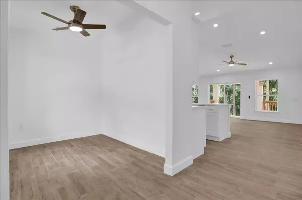 Orange City, FL 32763,300 CHEROKEE AVE