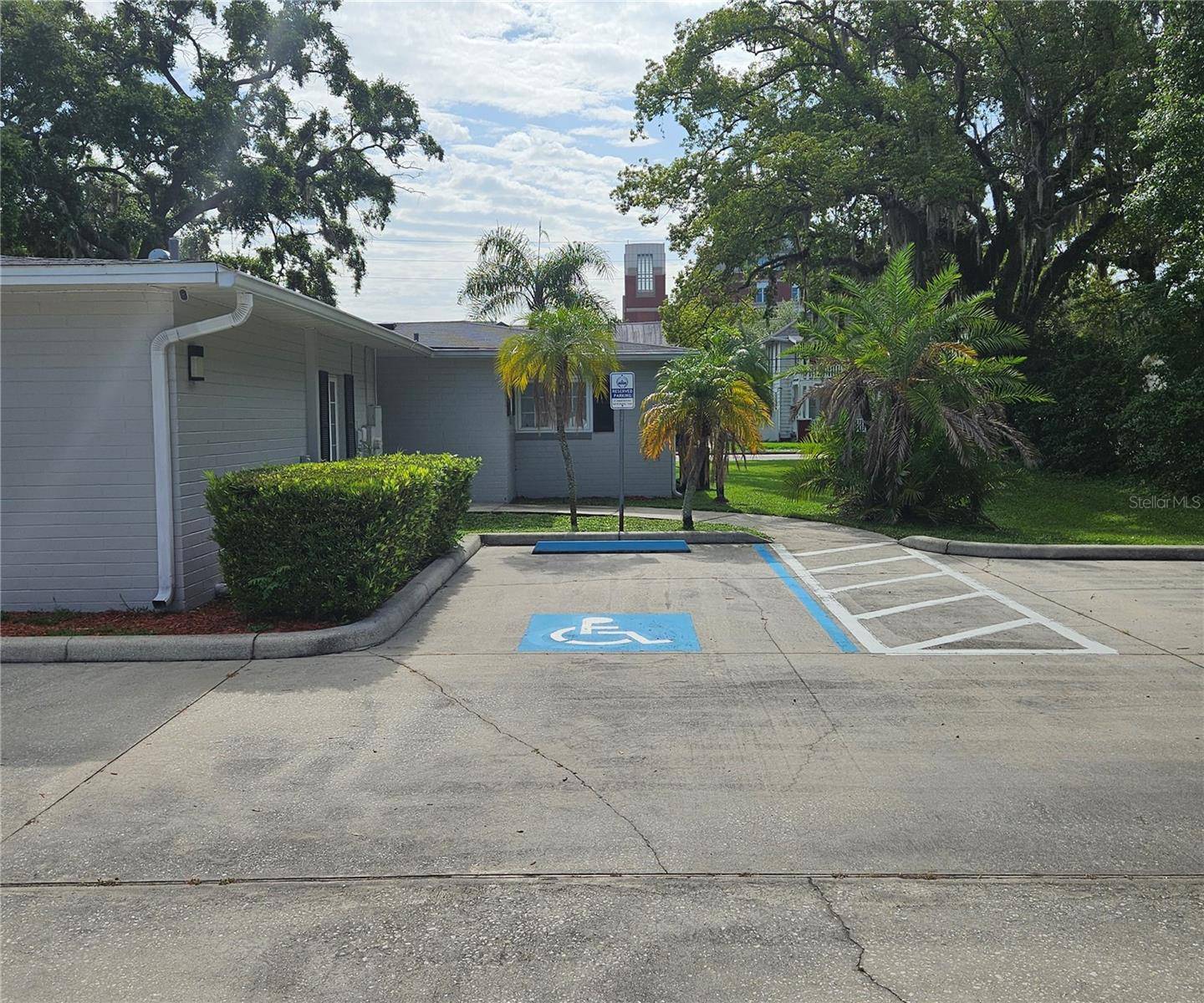 Kissimmee, FL 34741,104 S CLYDE AVE