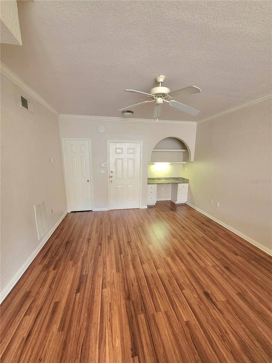 Orlando, FL 32801,911 N ORANGE AVE #440
