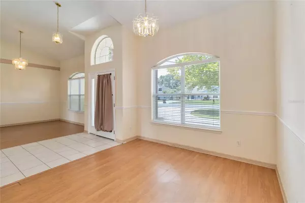 St Cloud, FL 34772,3250 SAWGRASS CREEK CIR