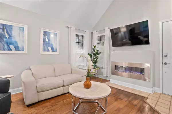 Altamonte Springs, FL 32714,938 SOUTHRIDGE TRL
