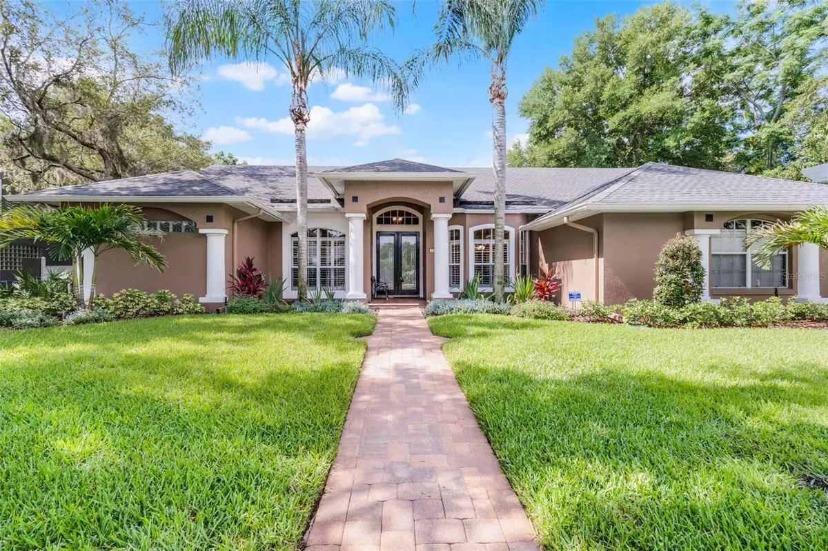 Oviedo, FL 32765,831 ROYALWOOD LN