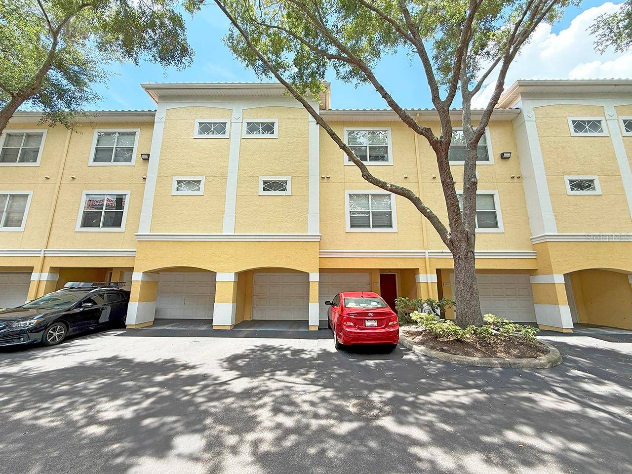 1817 SHADOW VIEW CIR #1817, Maitland, FL 32751