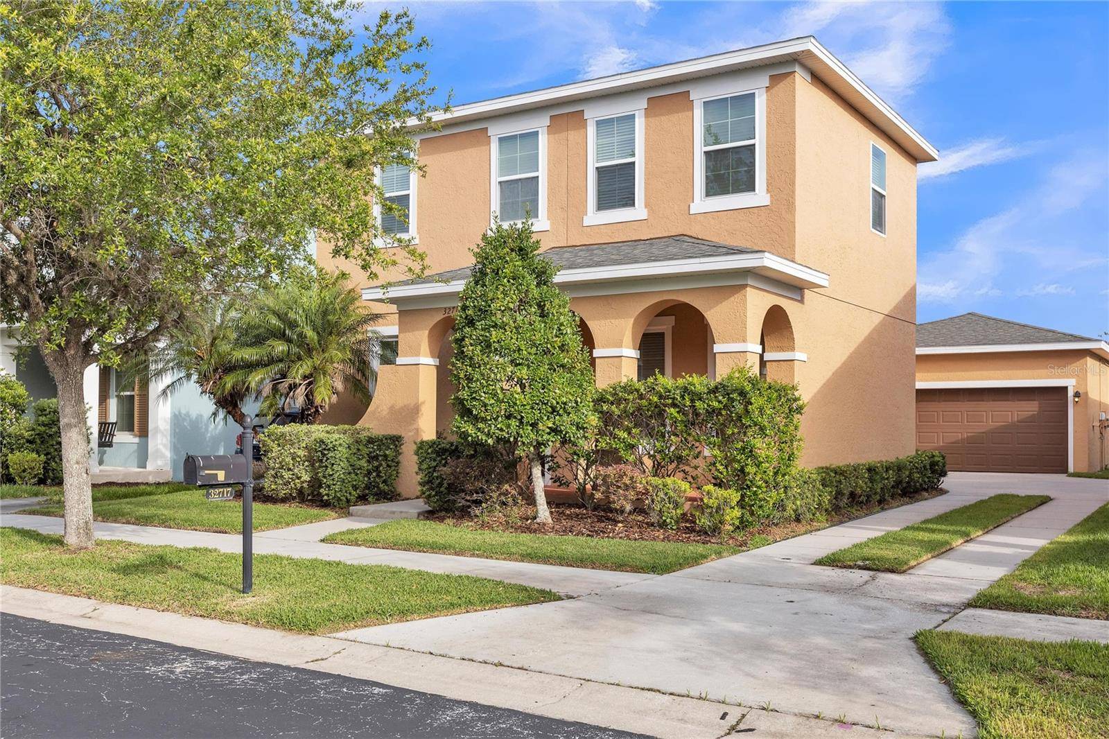 Wesley Chapel, FL 33545,32717 COLDWATER CREEK LOOP