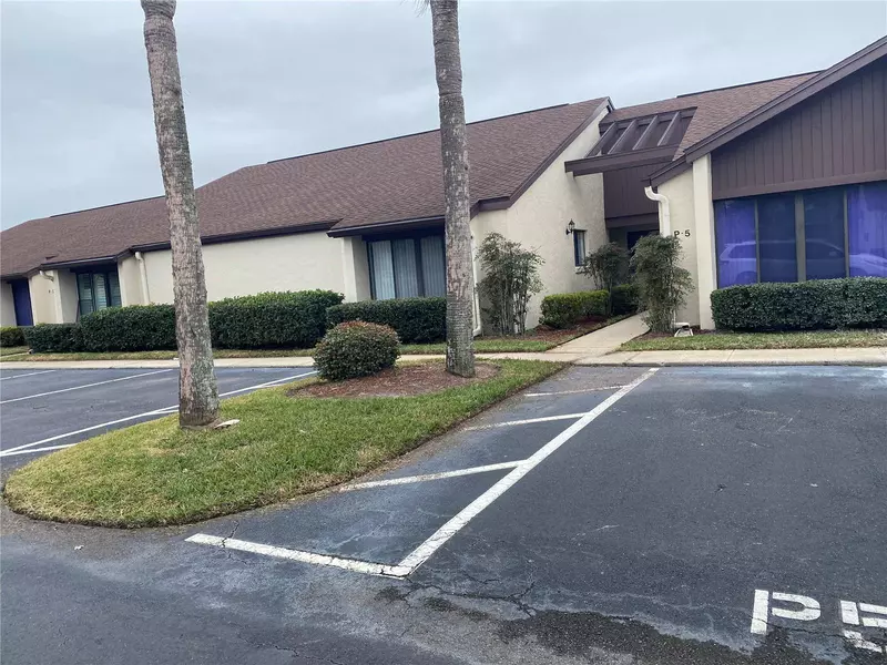 101 GRAND PLAZA DR #P40, Orange City, FL 32763