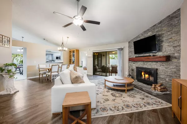 Oviedo, FL 32765,1010 LEINHART CT
