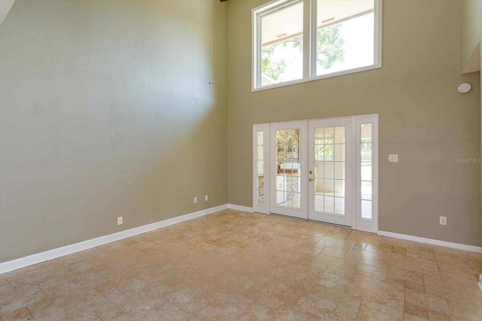 Altamonte Springs, FL 32701,415 OAK HAVEN DR #415