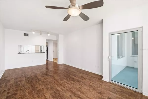 Orlando, FL 32801,322 E CENTRAL BLVD #706