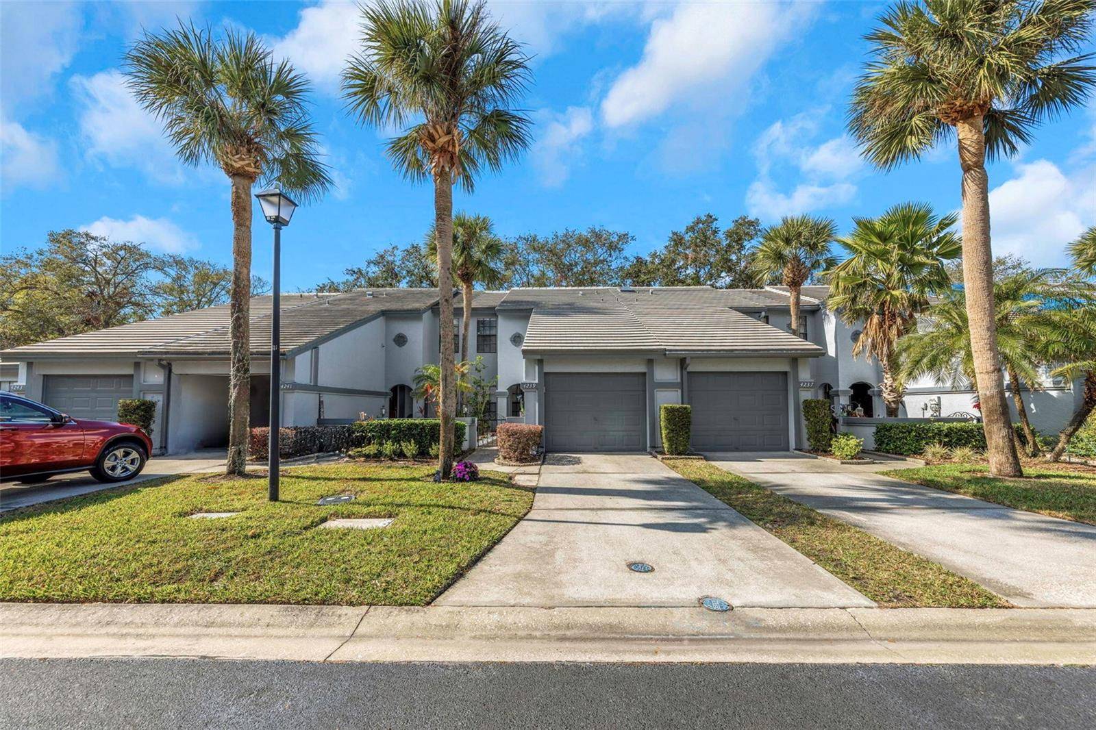 Tampa, FL 33624,4239 BRENTWOOD PARK CIR