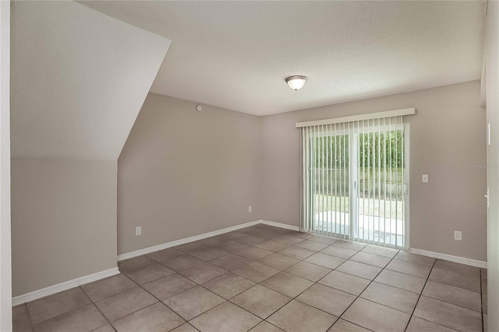 Oviedo, FL 32765,1000 MCCULLY CT