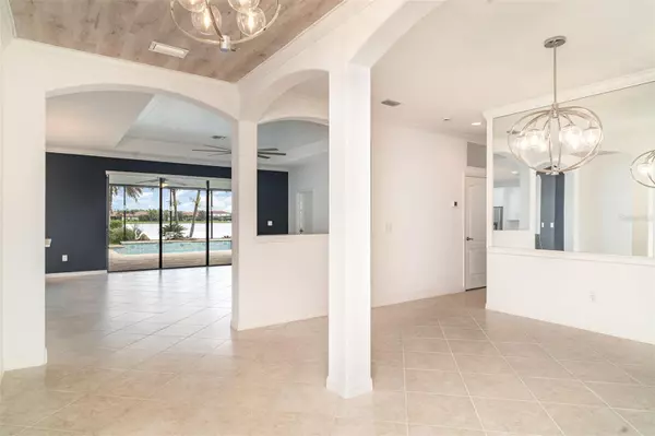 Venice, FL 34293,20323 GRANLAGO DR