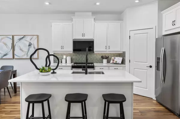 Groveland, FL 34736,420 FREE RANGE DR